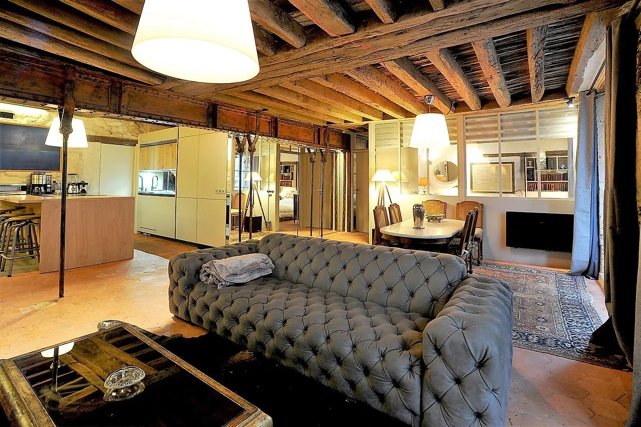 Apartman Beautiful In Historical Marais